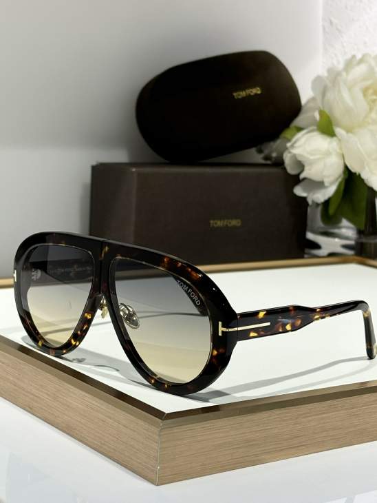 Picture of Tom Ford Sunglasses _SKUfw76299661fw